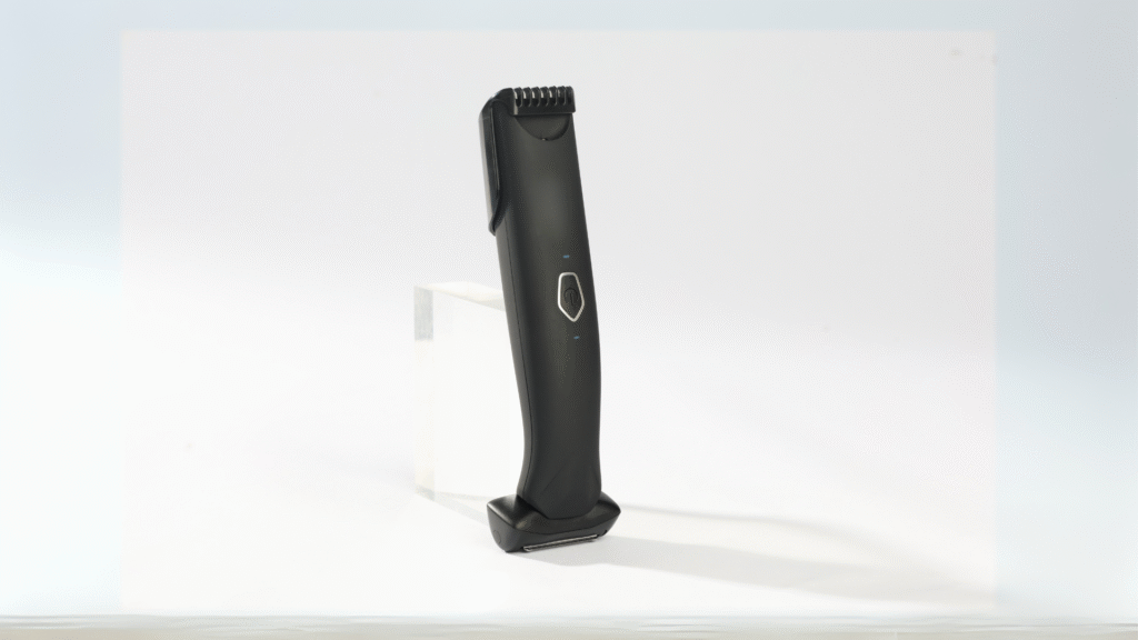 A body hair trimmer groomers